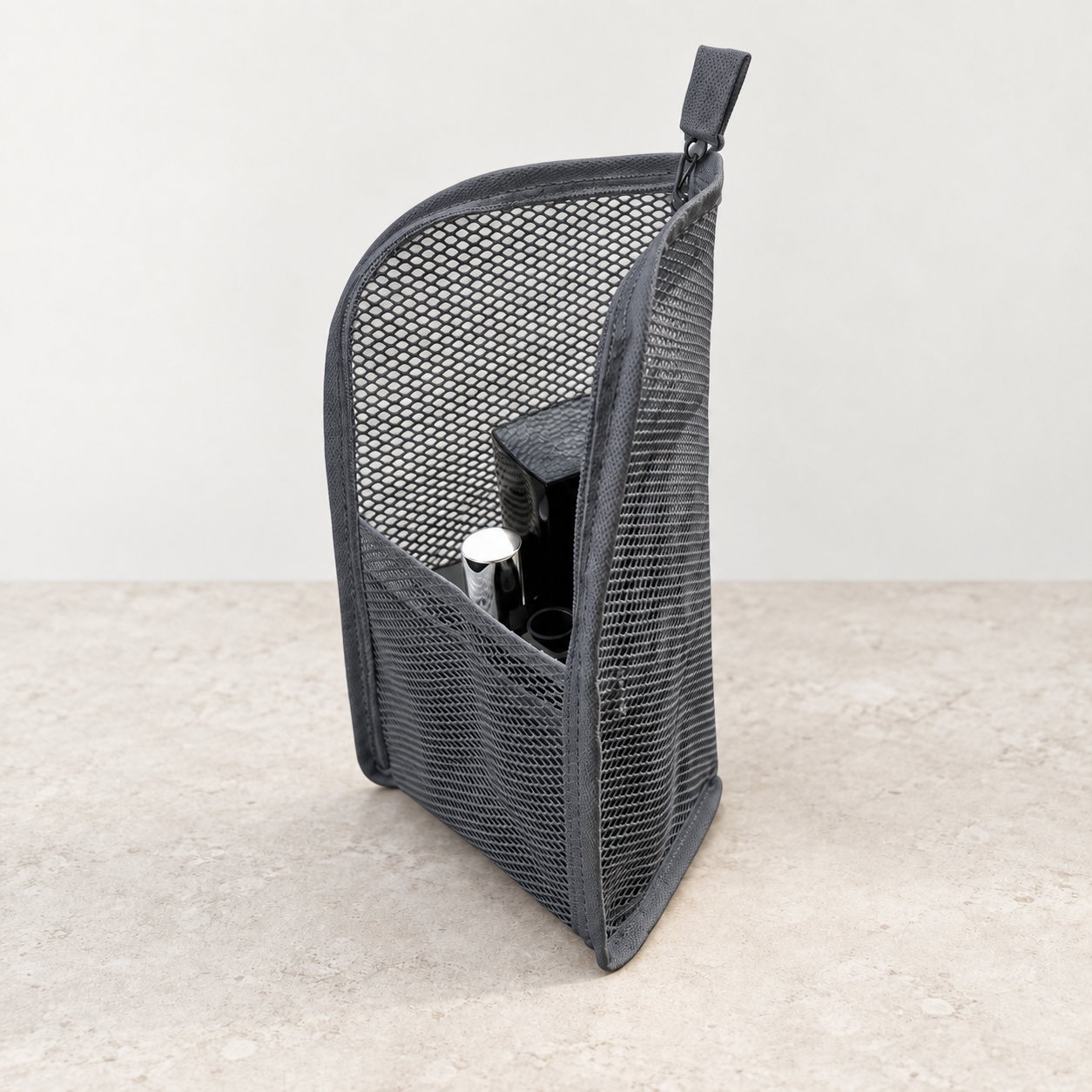 Bali — trousse de toilette en maille grise